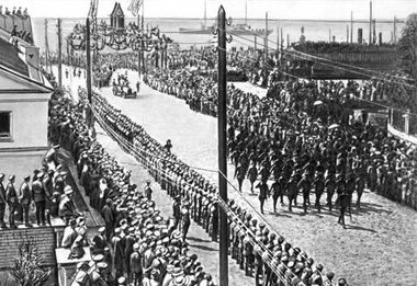 Вступление английских интервентов в Архангельск. Август 1918 г.