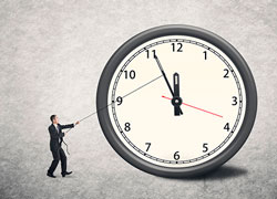 США хотят повернуть историю вспять