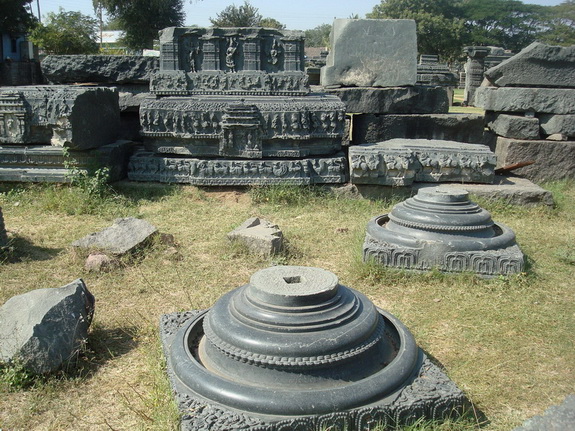 Комплекс Шраванабелагола